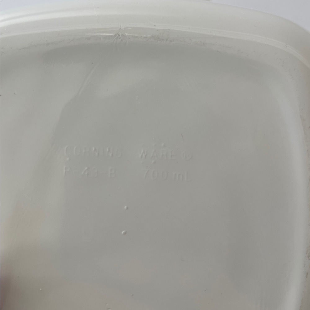 CorningWare 700ml Shadow Iris Square Casserole Dishes‎ with Lids - Picture 10 of 16